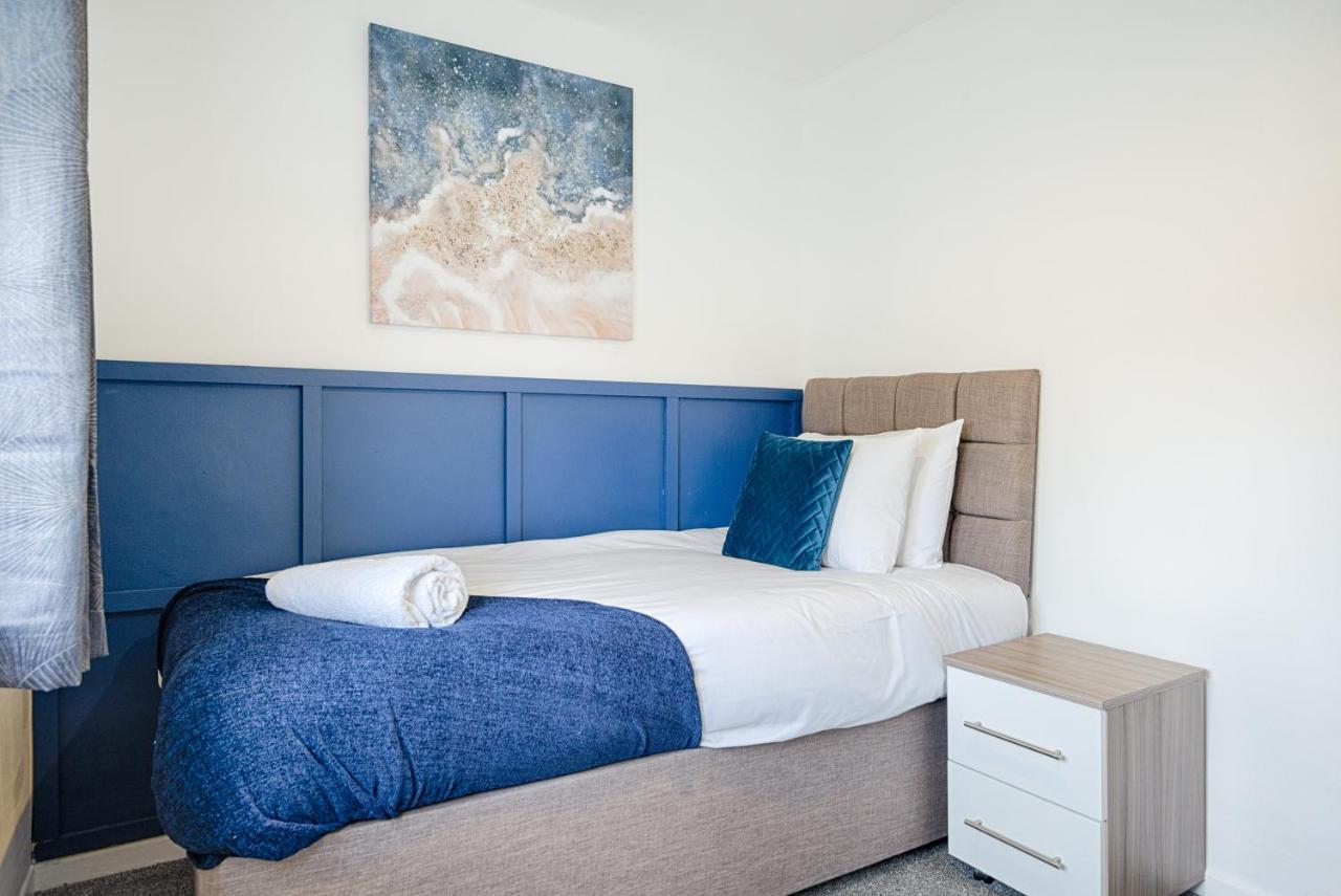 Private Parking, Garden, Close To Beach! Swansea Bagian luar foto
